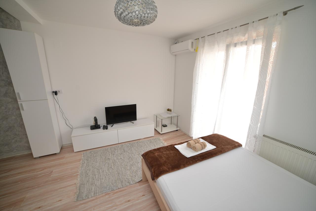 Apartmani Mv Užice Esterno foto