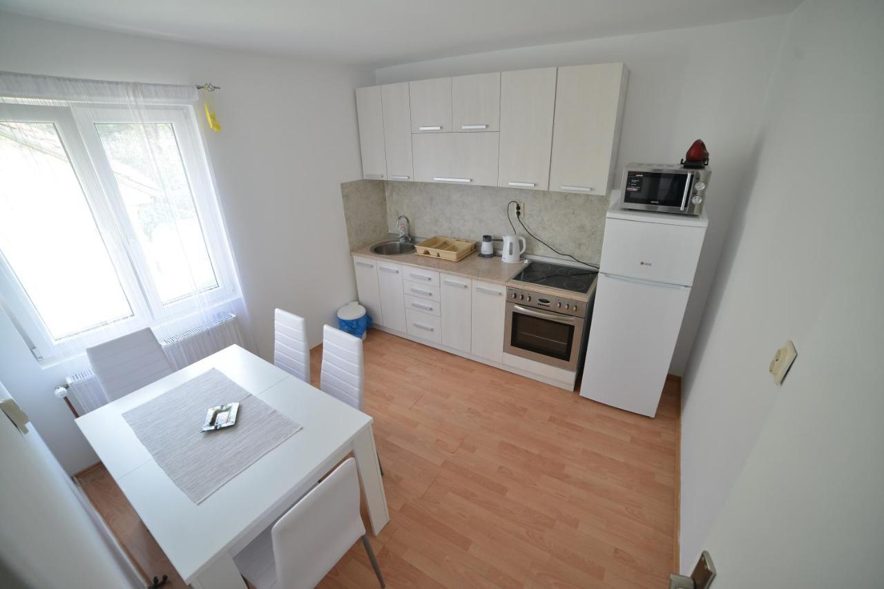 Apartmani Mv Užice Esterno foto